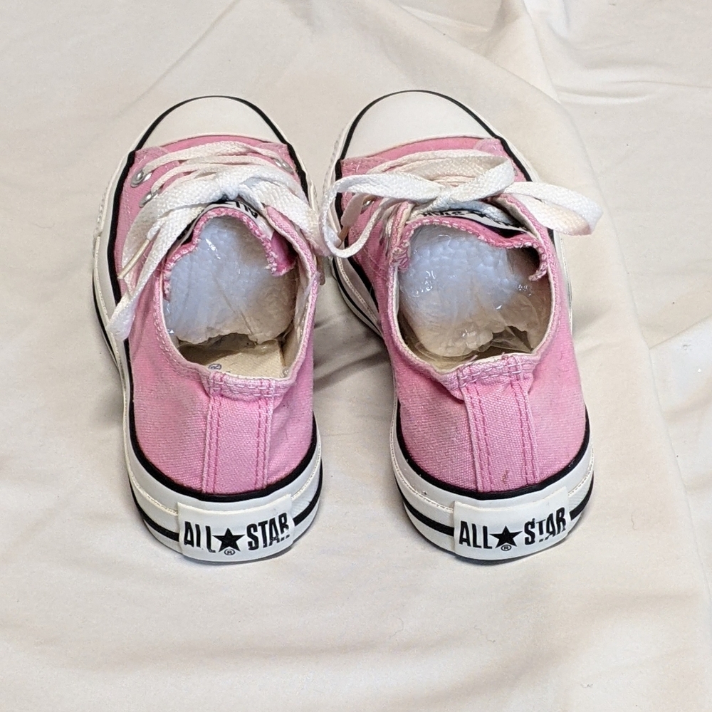 Converse - Picture 7 of 8